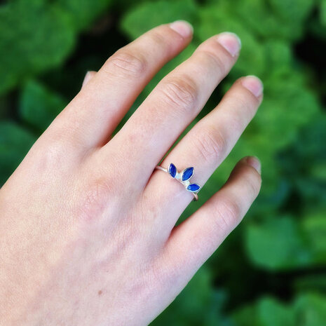 Zilveren ring lapis lazuli maat 16 | 3 markies geslepen stenen Zilveren ring lapis lazuli maat 16 | 3 markies geslepen stenen