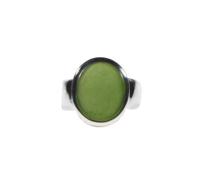 Zilveren ring jade maat 17 | ovaal 1,5 x 1,2 cm Zilveren ring jade maat 17 | ovaal 1,5 x 1,2 cm