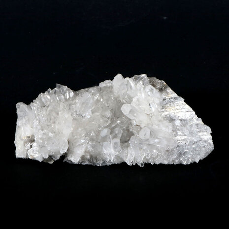 Bergkristal cluster 14,5 x 8 x 5,5 cm | 504 gram Bergkristal cluster 14,5 x 8 x 5,5 cm | 504 gram