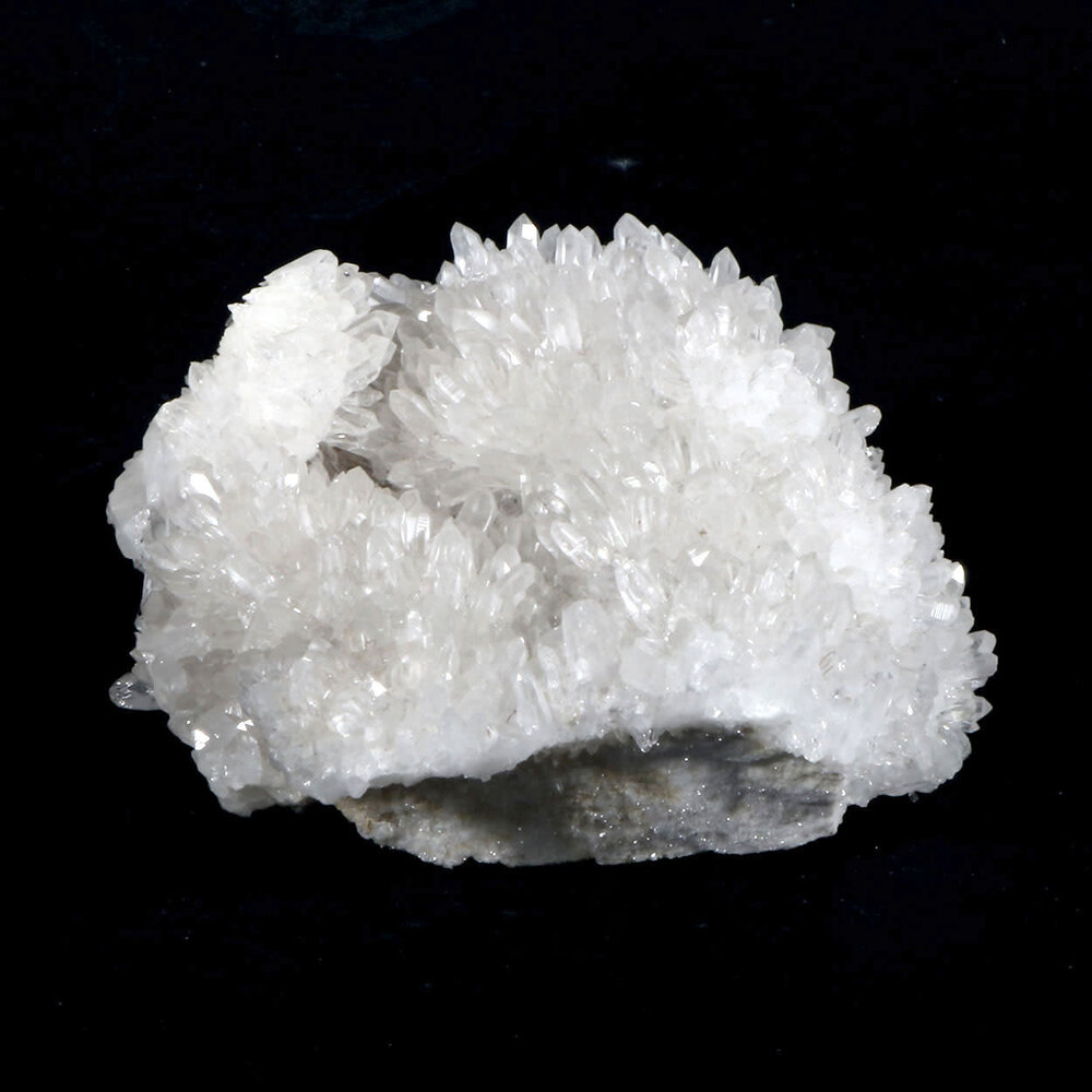 Bergkristal cluster 11 x 11,5 x 5,5 cm | 545 gram Bergkristal cluster 11 x 11,5 x 5,5 cm | 545 gram