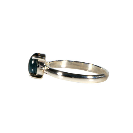 Zilveren ring indigoliet (blauwe toermalijn) maat 17 | ovaal gezet 8 x 6 mm Zilveren ring indigoliet (blauwe toermalijn) maat 17 | ovaal gezet 8 x 6 mm