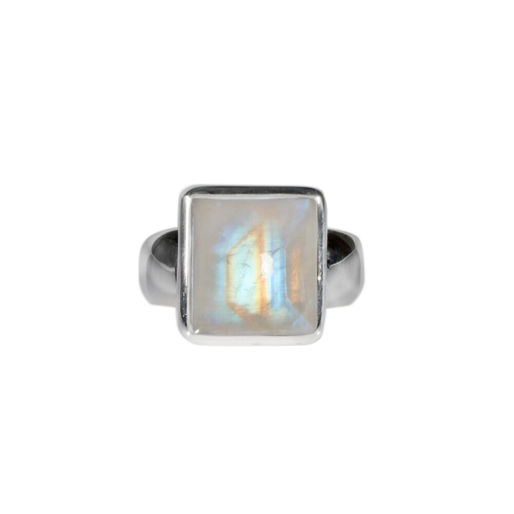 Zilveren ring maansteen (regenboog) maat 18 | rechthoek 1,2 x 1,1 cm Zilveren ring maansteen (regenboog) maat 18 | rechthoek 1,2 x 1,1 cm