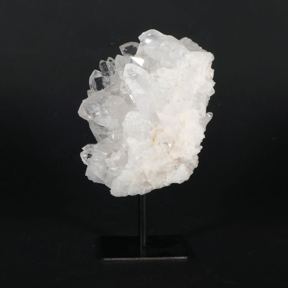 Bergkristal cluster op standaard 10,5 x 10,5 x 8,5 cm | 1090 gram