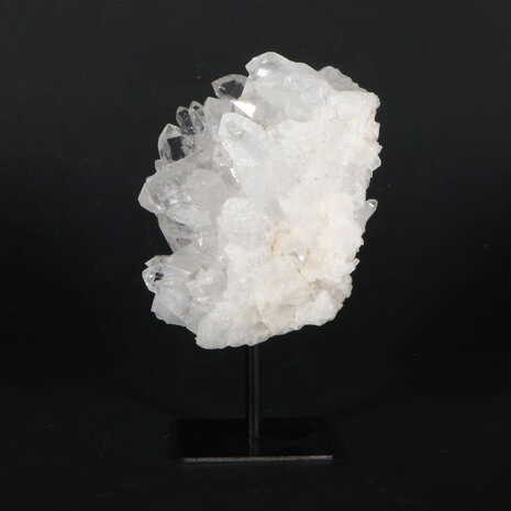 Bergkristal cluster op standaard 10,5 x 10,5 x 8,5 cm | 1090 gram