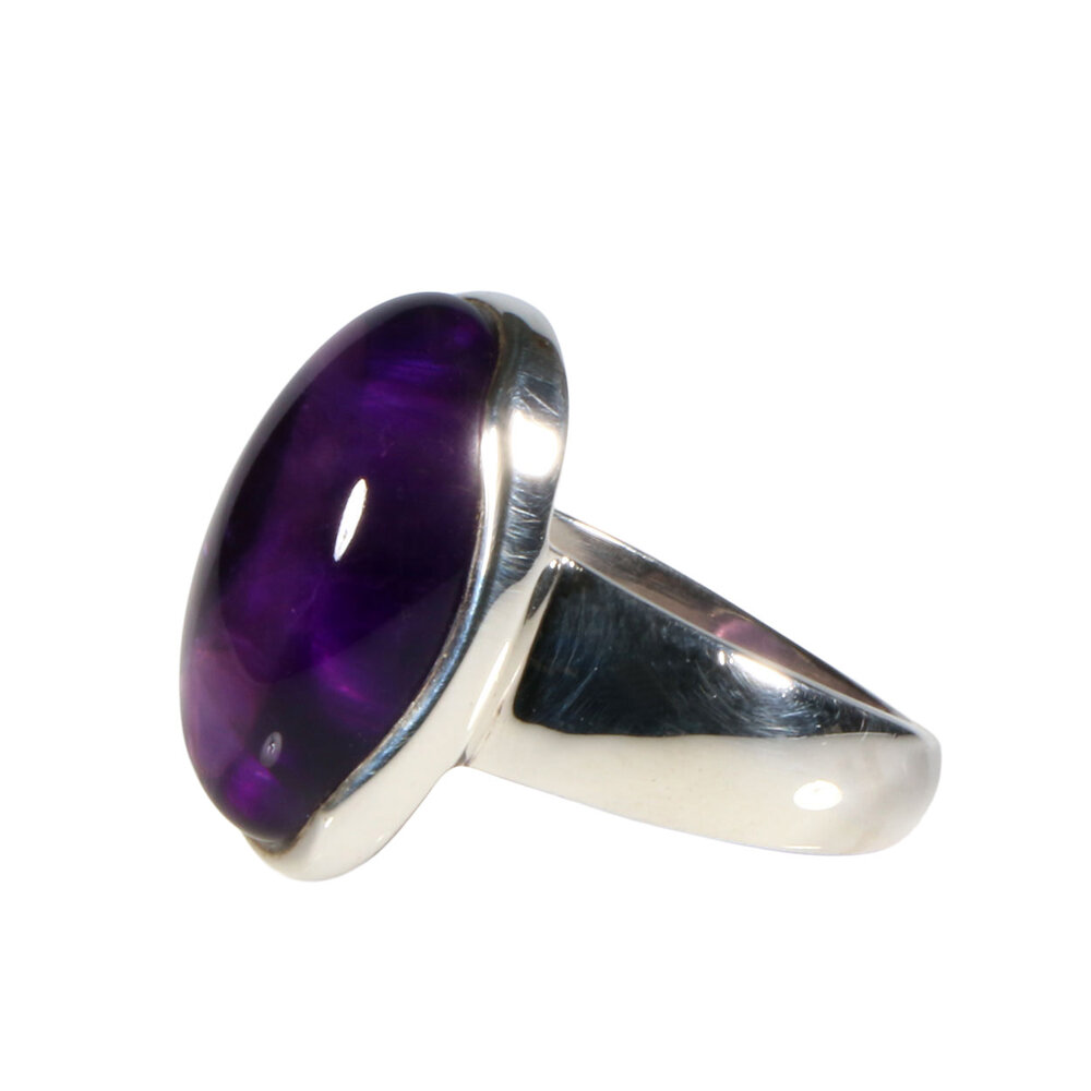 Zilveren ring amethist maat 19 | ovaal 2 x 1,4 cm Zilveren ring amethist maat 19 | ovaal 2 x 1,4 cm
