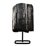 Toermalijn (zwart) ruw op standaard 17 x 13 x 9,5 cm | 3948 gram Toermalijn (zwart) ruw op standaard 17 x 13 x 9,5 cm | 3948 gram