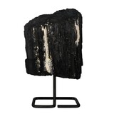 Toermalijn (zwart) ruw op standaard 18 x 15,5 x 9,5 cm | 4641 gram Toermalijn (zwart) ruw op standaard 18 x 15,5 x 9,5 cm | 4641 gram