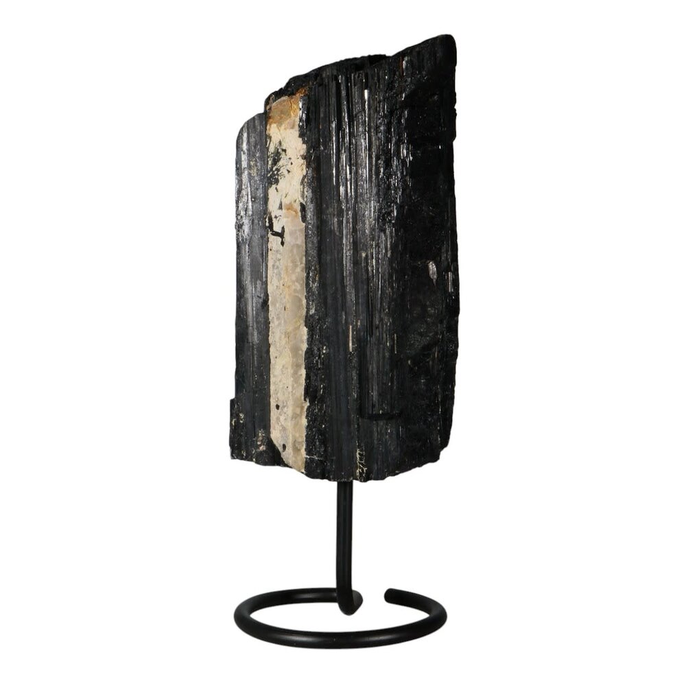 Toermalijn (zwart) ruw op standaard 23,5 x 11,5 x 9 cm | 5900 gram Toermalijn (zwart) ruw op standaard 23,5 x 11,5 x 9 cm | 5900 gram