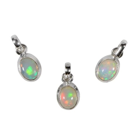 Zilveren hanger opaal (edel) | kleine ovaal 8 x 6 mm