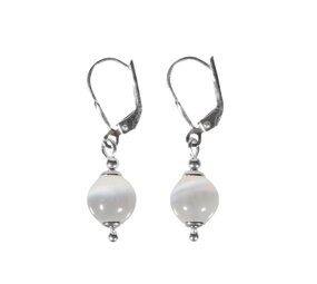 Zilveren oorbellen seleniet rond 8 mm Zilveren oorbellen seleniet rond 8 mm