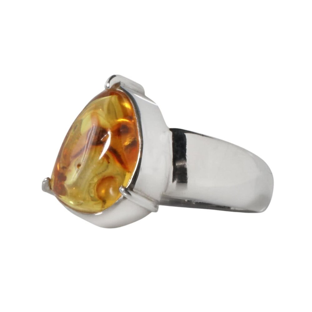 Zilveren ring barnsteen maat 16 1/2 | driehoek 1,3 x 1,1 cm Zilveren ring barnsteen maat 16 1/2 | driehoek 1,3 x 1,1 cm