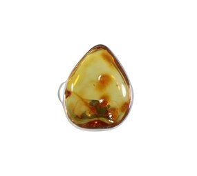 Zilveren ring barnsteen maat 18 1/2 | druppel 2,4 x 1,8 cm Zilveren ring barnsteen maat 18 1/2 | druppel 2,4 x 1,8 cm
