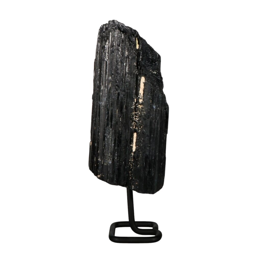 Toermalijn (zwart) ruw op standaard 16,5 x 7,5 x 6,5 cm | 1797 gram Toermalijn (zwart) ruw op standaard 16,5 x 7,5 x 6,5 cm | 1797 gram