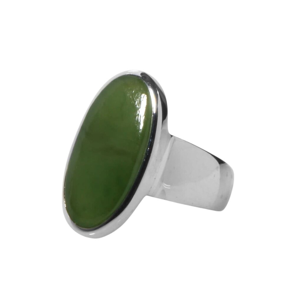 Zilveren ring jade maat 17 1/2 | ovaal 2 x 1,1 cm Zilveren ring jade maat 17 1/2 | ovaal 2 x 1,1 cm