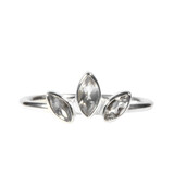 Zilveren ring bergkristal maat 19 | 3 markies geslepen stenen Zilveren ring bergkristal maat 19 | 3 markies geslepen stenen