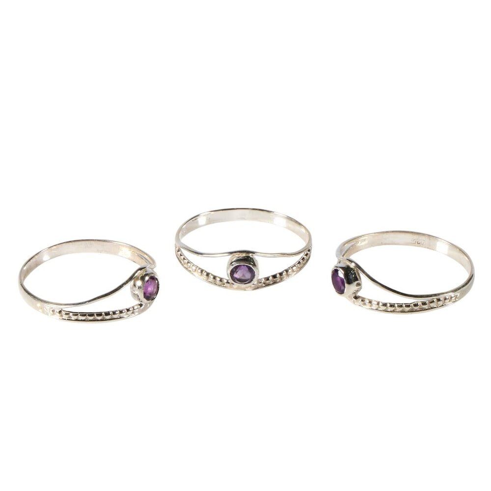 Zilveren ring amethist maat 20 | rond facet boogje Zilveren ring amethist maat 20 | rond facet boogje