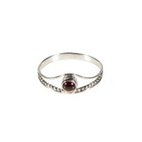 Zilveren ring granaat maat 18 | rond boogje Zilveren ring granaat maat 18 | rond boogje
