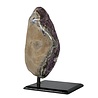 Amethist cluster op standaard 21 x 13,5 x 7 cm | 4309 gram Amethist cluster op standaard 21 x 13,5 x 7 cm | 4309 gram