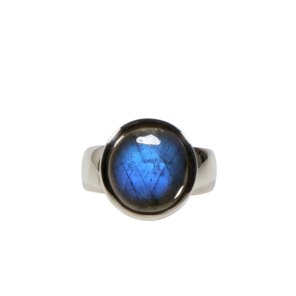 Zilveren ring labradoriet maat 17 1/2 | ovaal 1,3 x 1,2 cm Zilveren ring labradoriet maat 17 1/2 | ovaal 1,3 x 1,2 cm