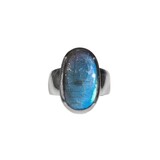 Zilveren ring labradoriet maat 16 1/2 | ovaal 1,8 x 1 cm Zilveren ring labradoriet maat 16 1/2 | ovaal 1,8 x 1 cm