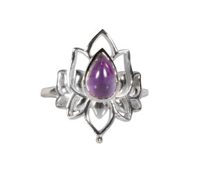 Zilveren ring amethist maat 18 1/2 | lotus Zilveren ring amethist maat 18 1/2 | lotus