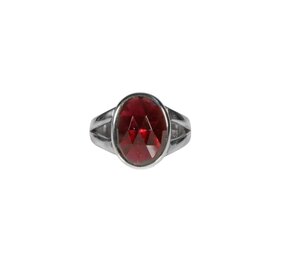 Zilveren ring granaat (rhodoliet) maat 18 | ovaal facet 1,3 x 1 cm Zilveren ring granaat (rhodoliet) maat 18 | ovaal facet 1,3 x 1 cm
