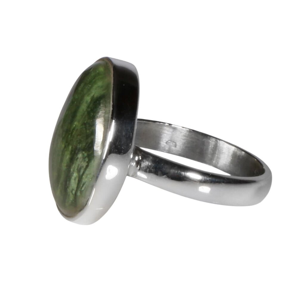 Zilveren ring moldaviet maat 17 1/2 | ovaal 1-zijde gepolijst 1,8 x 1,4 cm Zilveren ring moldaviet maat 17 1/2 | ovaal 1-zijde gepolijst 1,8 x 1,4 cm