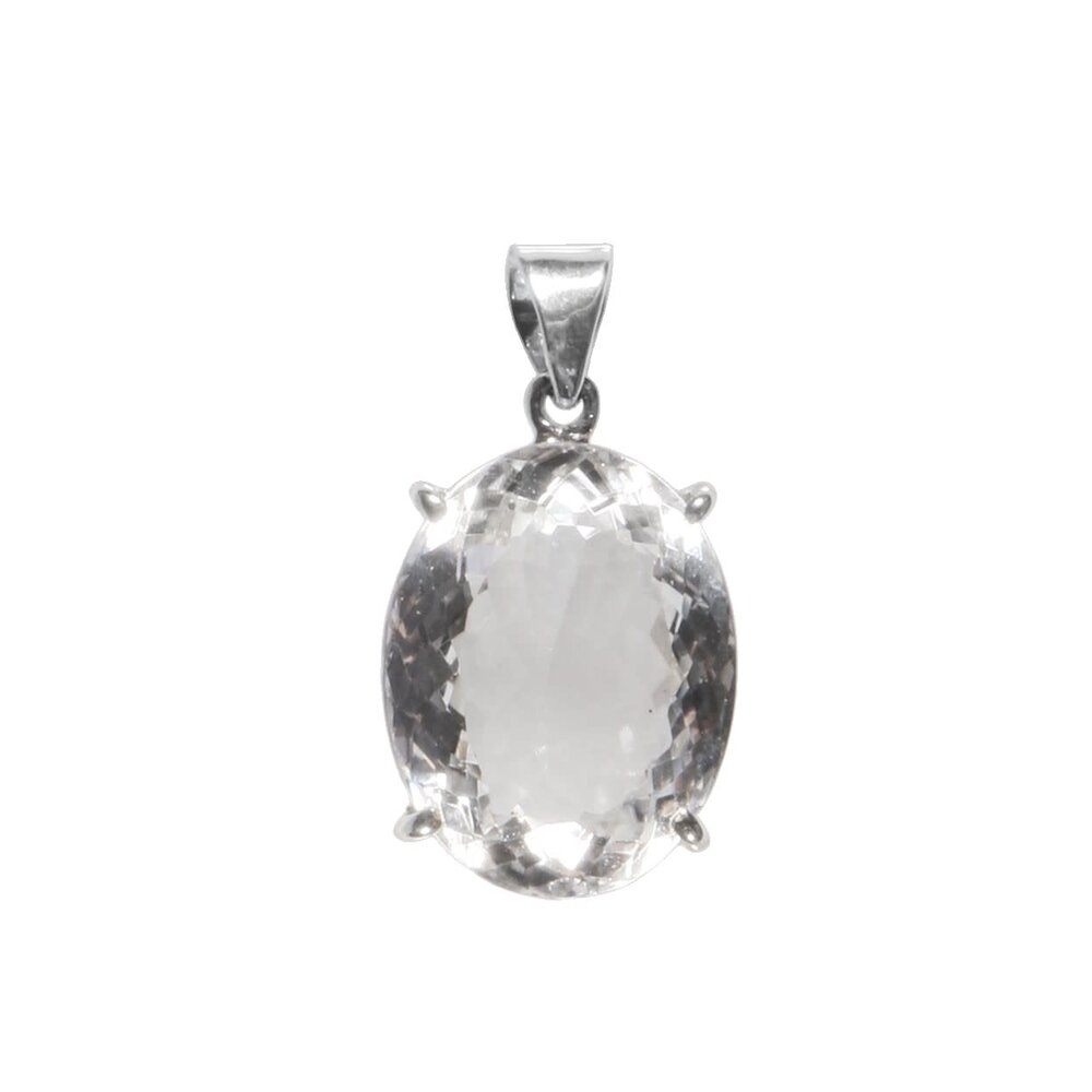 Zilveren hanger bergkristal | ovaal facet gezet 2,4 x 1,8 cm Zilveren hanger bergkristal | ovaal facet gezet 2,4 x 1,8 cm