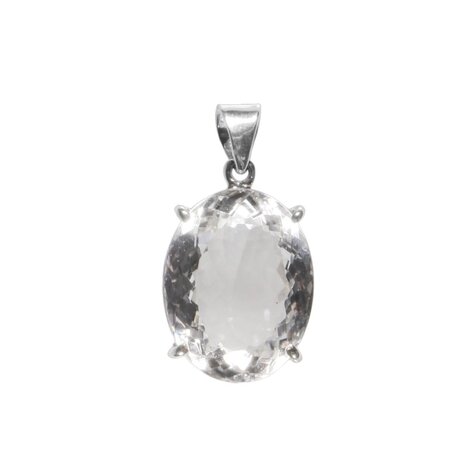 Zilveren hanger bergkristal | ovaal facet gezet 2,4 x 1,8 cm Zilveren hanger bergkristal | ovaal facet gezet 2,4 x 1,8 cm