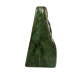 Jade sculptuur 15,5 x 8,5 x 4 cm | 915 gram
