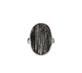 Zilveren ring toermalijn (zwart) maat 18 1/2 | ovaal ruw 2,3 x 1,6 cm Zilveren ring toermalijn (zwart) maat 18 1/2 | ovaal ruw 2,3 x 1,6 cm