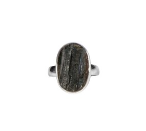 Zilveren ring toermalijn (zwart) maat 18 1/2 | ovaal ruw 1,9 x 1,2 cm Zilveren ring toermalijn (zwart) maat 18 1/2 | ovaal ruw 1,9 x 1,2 cm