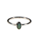 Zilveren ring opaal (Australië) doublet maat 18 | ovaal 5 x 3 mm Zilveren ring opaal (Australië) doublet maat 18 | ovaal 5 x 3 mm
