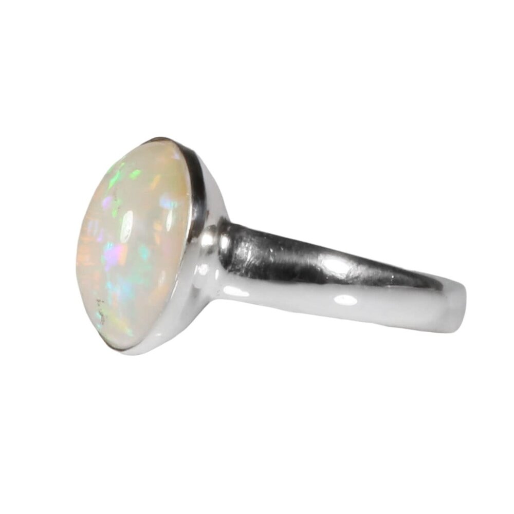 Zilveren ring opaal (edel) maat 17 1/2 | ovaal 1,2 x 0,9 cm