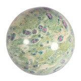 Robijn in fuchsiet bol 79 mm | 801 gram Robijn in fuchsiet bol 79 mm | 801 gram