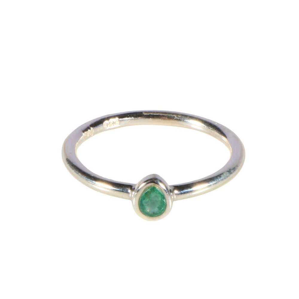 Zilveren ring smaragd maat 18 | druppel facet 0,4 x 0,3 cm Zilveren ring smaragd maat 18 | druppel facet 0,4 x 0,3 cm