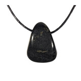 Jade (Lemurisch) hanger doorboord Jade (Lemurisch) hanger doorboord