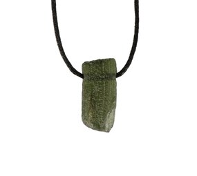 Moldaviet hanger ruw doorboord | 2,29 gram Moldaviet hanger ruw doorboord | 2,29 gram