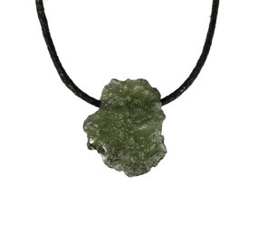 Moldaviet hanger ruw doorboord | 2,41 gram Moldaviet hanger ruw doorboord | 2,41 gram