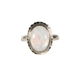 Zilveren ring maansteen (regenboog) maat 17 | ovaal 14 x 10 mm bewerkte rand