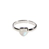 Zilveren ring maansteen (regenboog) maat 19 | hartje 7 x 7 mm Zilveren ring maansteen (regenboog) maat 19 | hartje 7 x 7 mm
