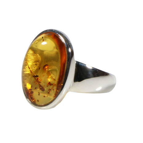 Zilveren ring barnsteen maat 18 | ovaal 1,8 x 1,3 cm