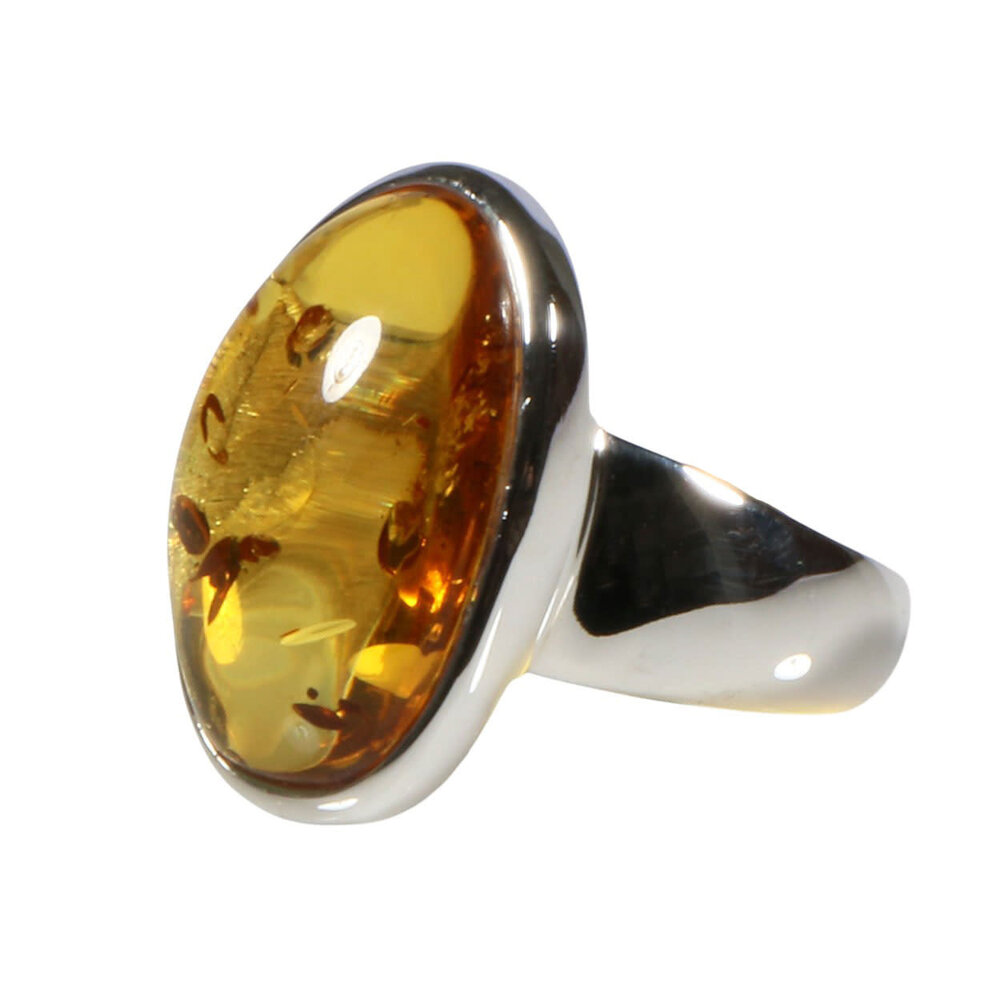 Zilveren ring barnsteen maat 17 | ovaal 1,8 x 1,2 cm Zilveren ring barnsteen maat 17 | ovaal 1,8 x 1,2 cm