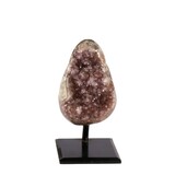 Amethist (galaxy) cluster 11,2 x 7,5 x 6,2 cm | 898 gram | op standaard Amethist (galaxy) cluster 11,2 x 7,5 x 6,2 cm | 898 gram | op standaard