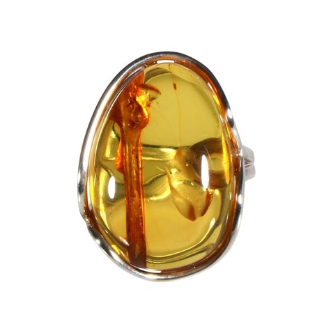 Zilveren ring barnsteen maat 18 1/2 (verstelbaar) | ovaal 3 x 2,1 cm Zilveren ring barnsteen maat 18 1/2 (verstelbaar) | ovaal 3 x 2,1 cm