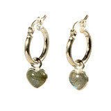 Zilveren creolen labradoriet | hartjes 8 x 8 mm Zilveren creolen labradoriet | hartjes 8 x 8 mm