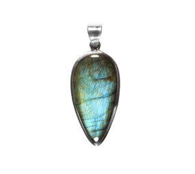 Zilveren hanger labradoriet | druppel 3,3 x 1,6 cm Zilveren hanger labradoriet | druppel 3,3 x 1,6 cm