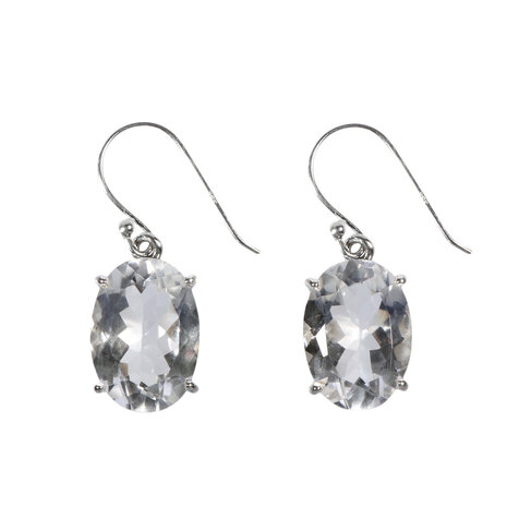 Zilveren oorbellen bergkristal | ovaal facet gezet 1,8 x 1,3 cm Zilveren oorbellen bergkristal | ovaal facet gezet 1,8 x 1,3 cm