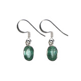 Zilveren oorbellen kyaniet (aqua) ovaal facet 1 x 0,7 cm Zilveren oorbellen kyaniet (aqua) ovaal facet 1 x 0,7 cm