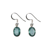 Zilveren oorbellen kyaniet (aqua) ovaal facet 1,2 x 0,9 cm Zilveren oorbellen kyaniet (aqua) ovaal facet 1,2 x 0,9 cm